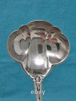 Alvin Majestic Sterling Gravy Ladle 6 1/4 38.2 gm. Mono D Beautiful