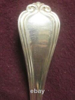 Alvin Sterling Wellington CASSEROLE OR BERRY SERVING SPOON 8 1/4 No Mono