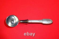 Marie Antoinette by Alvin Sterling Silver Coffee Scoop HH Custom Made 6