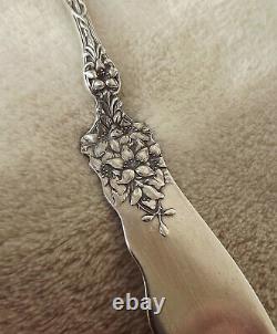 Old Orange Blossom by Alvin 7 1/4 Sterling master butter knife mono H 1906