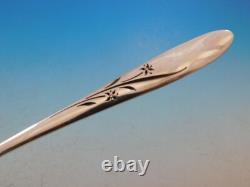 Star Blossom by Alvin Sterling Silver Regular Size Place Setting(s) 4-Piece
