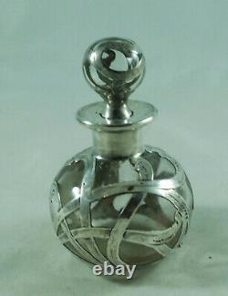 American Antique Silver Scent Bottle Par Alvin Cazx