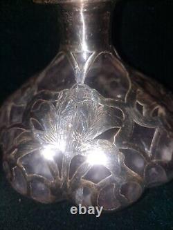 Bouteille de parfum en verre avec incrustations en argent sterling Antique Alvin