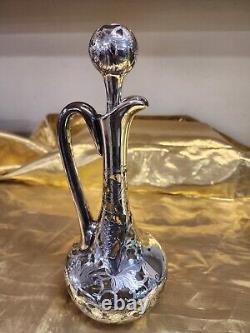 Carafe Alvin en verre avec incrustations de feuilles de raisin en argent sterling vers 1900 (#5351)