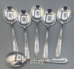 Della Robia par Alvin Ensemble de 6 cuillères à soupe rondes en argent sterling de 6,25 pouces