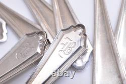 Douze cuillères à dîner en argent sterling Hamilton Alvin 1910 monogrammées M