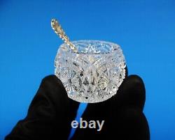 Ensemble de 6 coupelles à sel en verre taillé et cuillères en argent sterling dorées par Alvin.