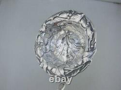 Filtre à thé en argent Sterling ALVIN Art Nouveau Baie de houx