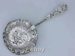 Filtre à thé en argent Sterling ALVIN Art Nouveau Baie de houx