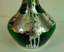 Vase En Verre Vert Superposition En Argent Fin 12 Tall Par Alvin Sterling Art Nouveau